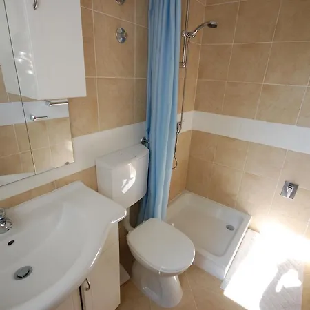 Divna Apartment Njivice