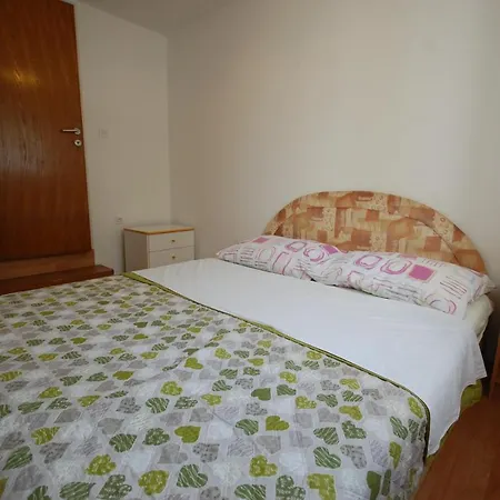 Apartment Divna *
