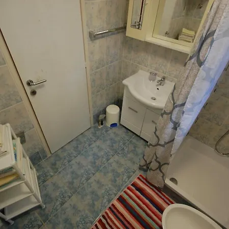 Divna Apartment Njivice