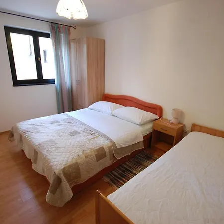 Apartment Divna *
